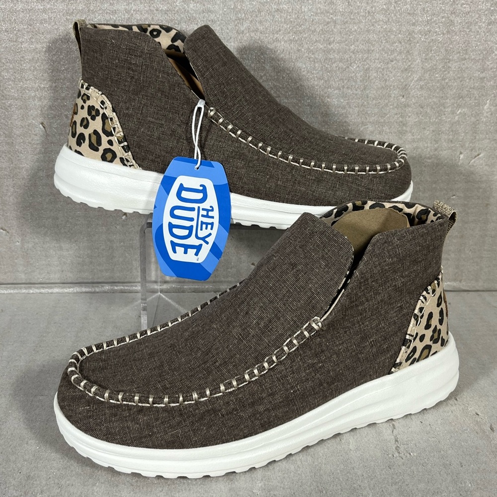 Hey Dude NEW Women's Denny Crafted Leopard Slip-on Boots SZ 10